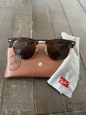 Ray-Ban Tortoise Clubmaster Sunglasses with Brown Lenses